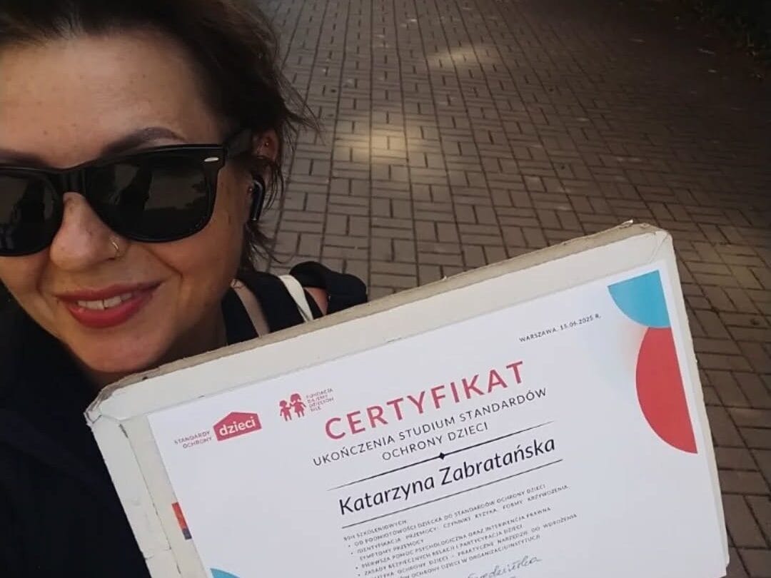 Read more about the article Ukończyłyśmy Studium Standardów Ochrony Dzieci – z dumą, radością i ogromną satysfakcją!