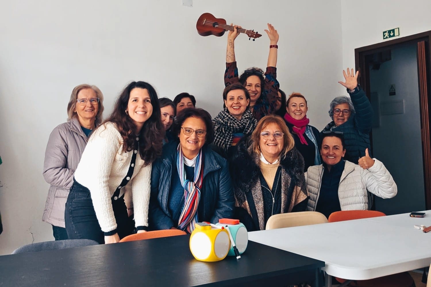 Read more about the article Muzyka, ruch i wspólnota – inkluzyjne wsparcie dla osób senioralnych